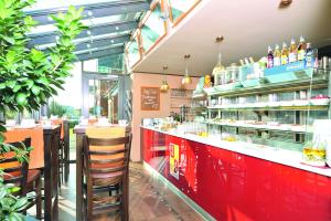 Nápoje v ubytování Hotel Kiose - Ferienwohnungen