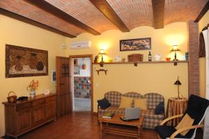 Część wypoczynkowa w obiekcie Apartamentos Rurales Monfragüe