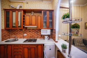 Кухня или мини-кухня в Апартаменти Судорак
 +11 фотографий