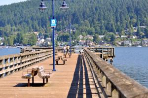 Afbeelding uit fotogalerij van Nature's Door Guest Suite in Port Moody