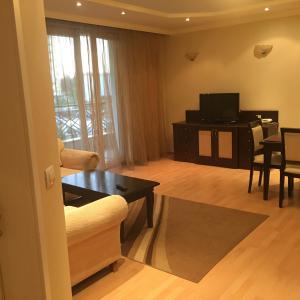 Televisyen dan/atau pusat hiburan di Alex Apartment Sofia