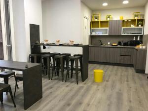 A kitchen or kitchenette at Sensation House Még 32 kép