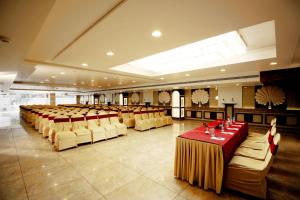 Restaurace v ubytování Pinnacle by Click Hotels, Lucknow