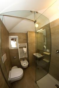Ένα μπάνιο στο Residence Villa Ombrosa