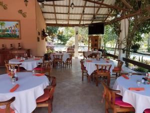 Ristorante o altro punto ristoro di The Log Cab-Inn