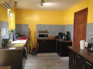 Cucina o angolo cottura di Chambres d'Hôtes du Clos Semper Felix