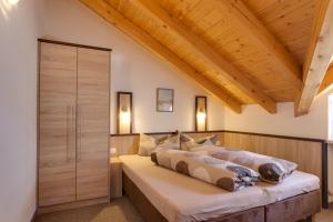 Кровать или кровати в номере Haus Otto Arnold