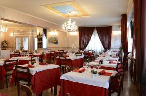 Restaurace v ubytování Hotel La Fenice