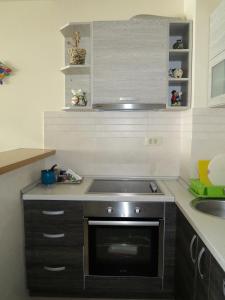 Una cocina o zona de cocina en Apartment Verdan