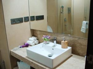 Koupelna v ubytování Hotel Grand Maple
