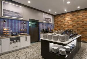 Dapur atau dapur kecil di Breakers Resort Hotel