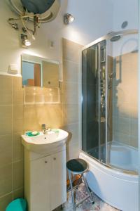 Et badeværelse på Apartament na Starówce + 12 billeder