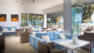 Posezení v ubytování Harmony Bay Hotel