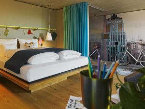 Ліжко або ліжка в номері 25hours Hotel Langstrasse