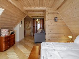 Posteľ alebo postele v izbe v ubytovaní Rezydencja Gubałówka sauna widok