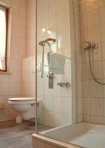 Koupelna v ubytování Gasthof Hotel Esterer