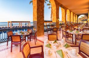 ห้องอาหารหรือที่รับประทานอาหารของ Royal Solaris Los Cabos-All Inclusive