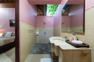 Et badeværelse på Wayan's Guesthouse