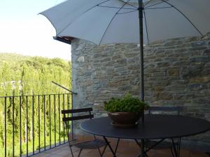 A balcony or terrace at Belvilla by OYO Casa Vella