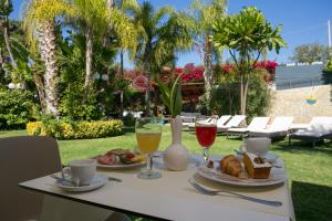 Opcions d'esmorzar disponibles a Hotel Villamare