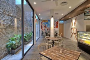 Posezení v ubytování Timez Hotel Melaka