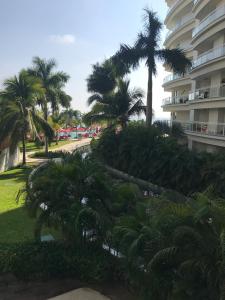 Κήπος έξω από το Bay View Grand Marina 203 - Sur