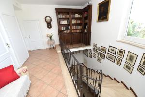 Knihovna v bed and breakfast