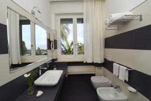 Koupelna v ubytování Bella Sorrento B&B