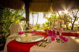 Imagen de la galería de East Winds St. Lucia- All Inclusive, en Gros Islet