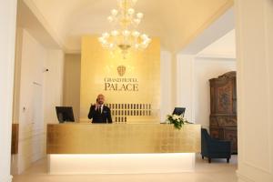 Vstupní hala nebo recepce v ubytování Grand Hotel Palace