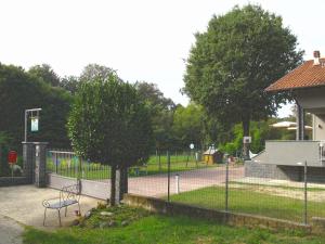 Vonkajšia záhrada v ubytovaní B&B Il Rovere