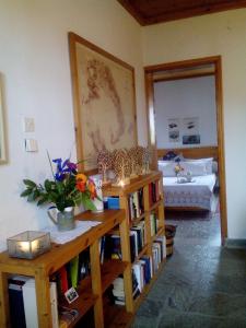 Posteľ alebo postele v izbe v ubytovaní Nightingale Cottage Pelion