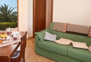 Posezení v ubytování Agriturismo Sa Suerera + 37 fotografií