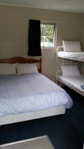 Ένα ή περισσότερα κρεβάτια σε δωμάτιο στο Fairlie Holiday Park