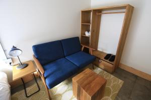 Posezení v ubytování Wise Owl Hostels Shibuya