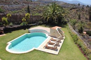 The swimming pool at or close to Studio Pablo Finca Montimar