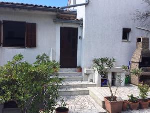 Budynek, w którym mieści się apartament