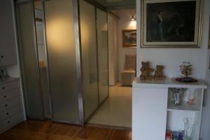 A kitchen or kitchenette at Riva Celeste