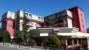 Το κτήριο όπου στεγάζεται  το ξενοδοχείο