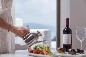 Begudes a Katikies Chromata Santorini - The Leading Hotels of the World