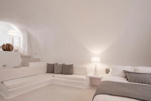Zona d'estar a Katikies Chromata Santorini - The Leading Hotels of the World