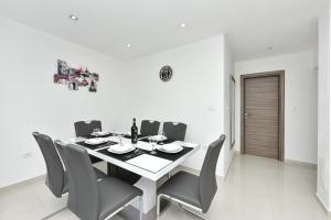Galeriebild der Unterkunft Apartman Kresan in Sukošan