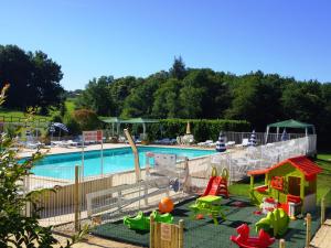 Gallery image of Comfortable villa with dishwasher, in the Dordogne in Gavaudun