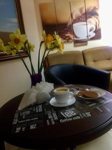 Принадлежности для чая и кофе в Westend hostel Kyiv