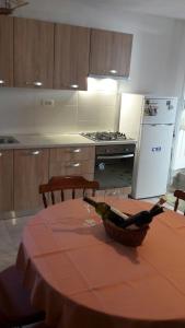 Η κουζίνα ή μικρή κουζίνα στο Milica Holiday home +11 φωτογραφίες