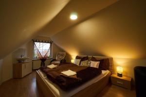 Postel nebo postele na pokoji v ubytování Bluestars Apartments
