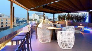 A balcony or terrace at Hotel Condes de Barcelona