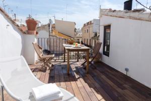 En balkon eller terrasse på Apartments Downtown Valencia