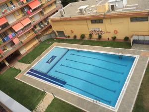 Bazén v ubytovaní Malgrat de Mar Blvd Seaview Apartment alebo v jeho blízkosti