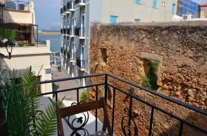 Μπαλκόνι ή βεράντα στο Ενετικό